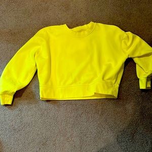 Perfectly oversized cropped crew size 8 lululemon